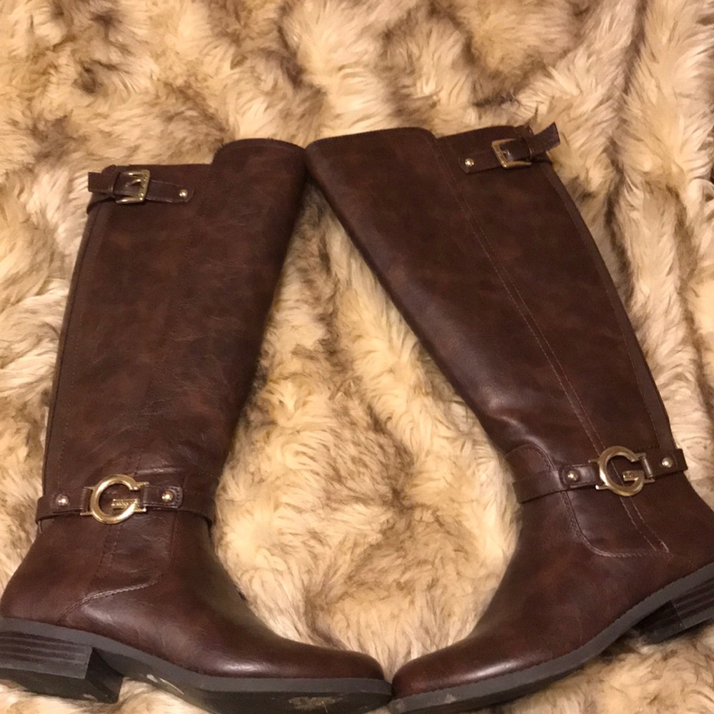 Guess boots